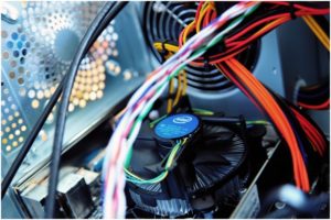 Laptops vs Desktops,